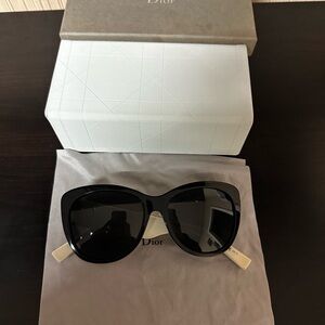 Dior Elegant Black Women's Sunglasses
